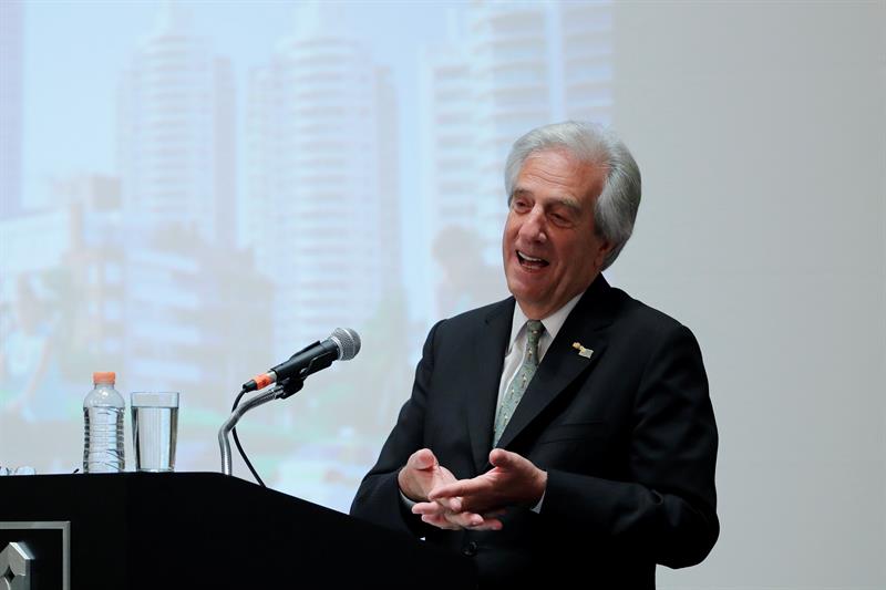  TabarÃ© VÃ¡zquez: Neither the most powerful countries can advance in solitude