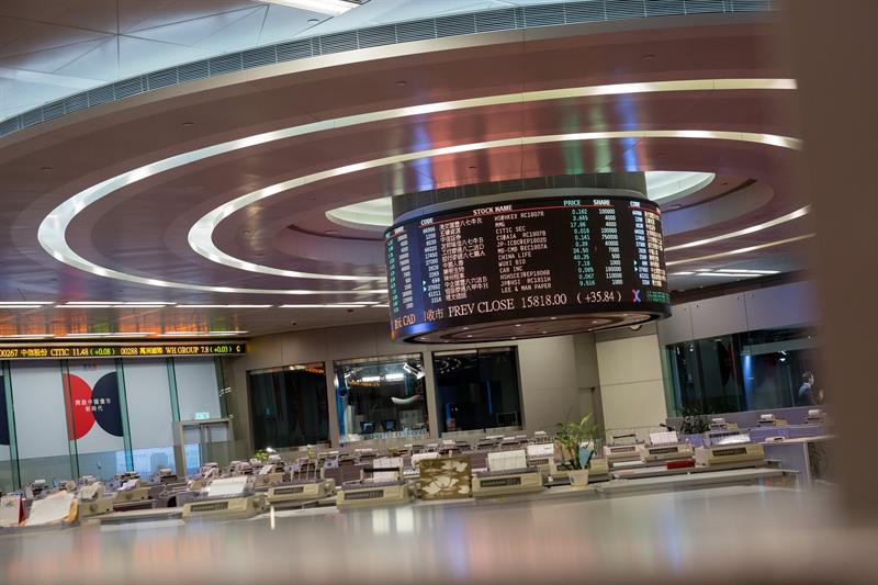 The Hong Kong Stock Exchange opens with a rise of 0.43%